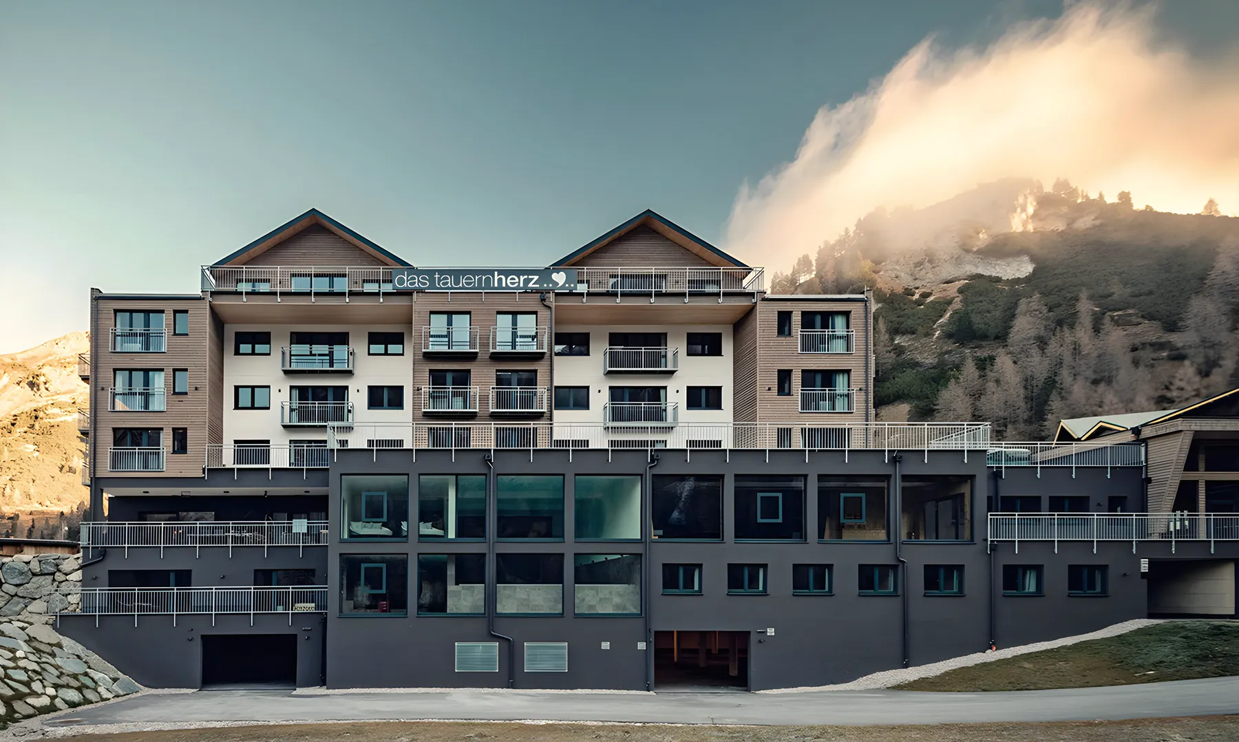 Eindachung und Spenglerarbeiten - Hotel Tauernherz Obertauern in SalzburgLand